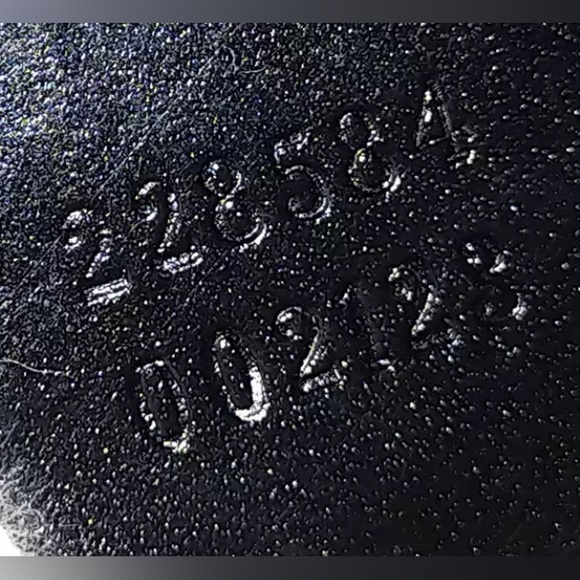 💰BUY-IN💰Gucci Iridescent Patent Leather Icon Bit Shoulder Bag - Picture 9 of 9